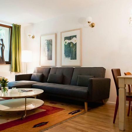 Beautiful Park Apartment For 4 Guests Berlin Eksteriør bilde