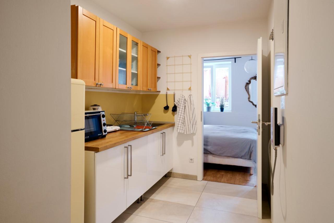 Beautiful Park Apartment For 4 Guests Berlin Eksteriør bilde